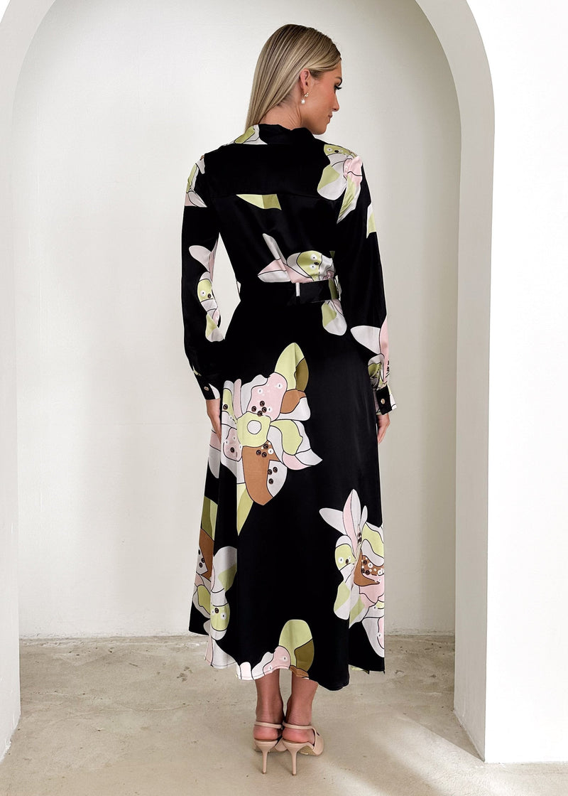 Printed Buttoned Maxi Dress with Collars and Belt