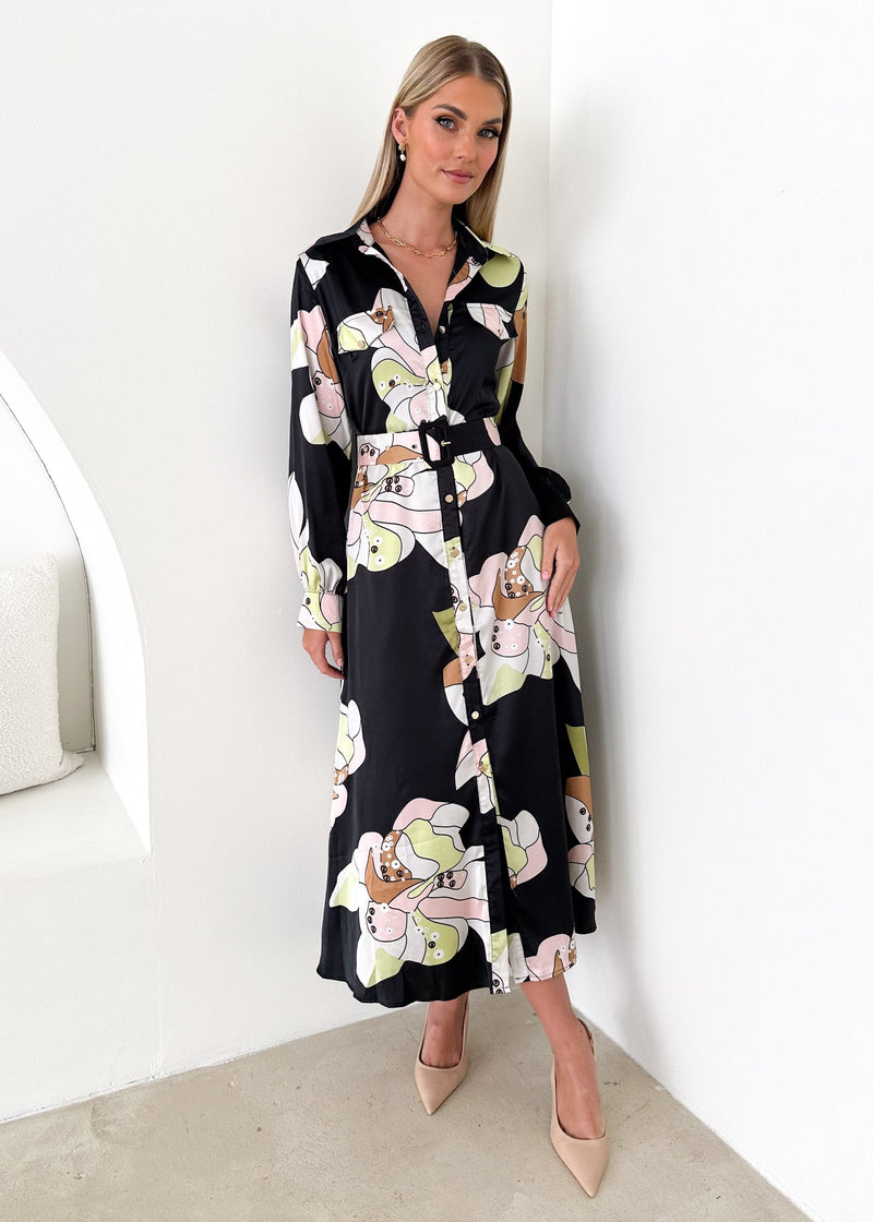 Printed Buttoned Maxi Dress with Collars and Belt